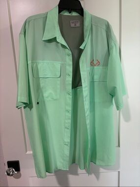Realtree Mint Green Short Sleeve Button Down Shirt